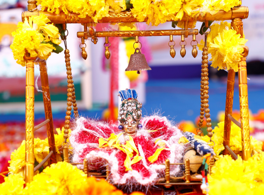 Krishna in swing